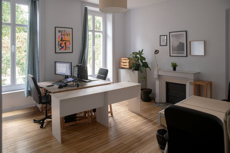 Bureau d'équipe à louer en centre-ville de Limoges, pour 4 à 6 salariés